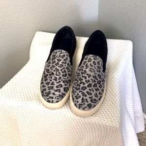 Black /Gray Cheetah print slip on sneakers Sz 37